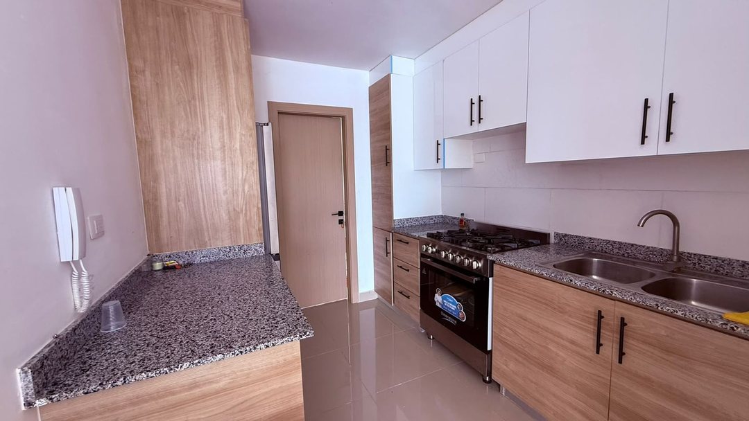 Apartamento en Residencial Altavista II, Colinas del Arroyo II, foto 5