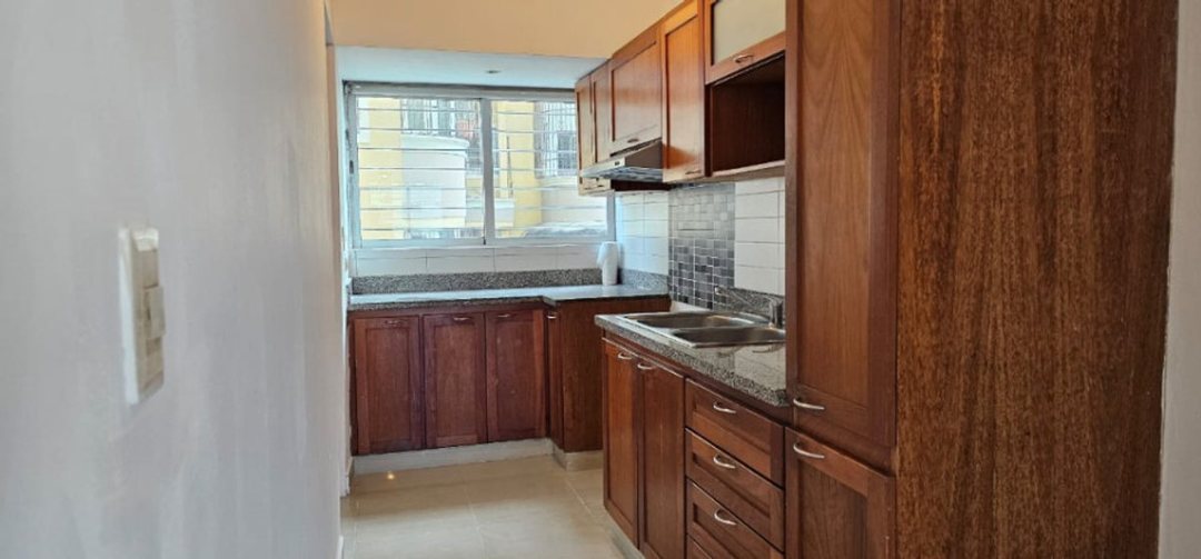 Apartamento en Evaristo Morales, foto 3