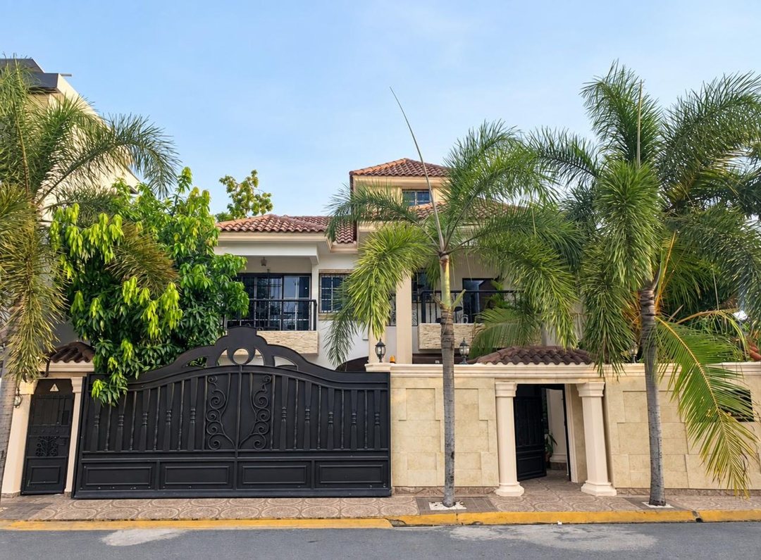 Casa en Brisa Oriental